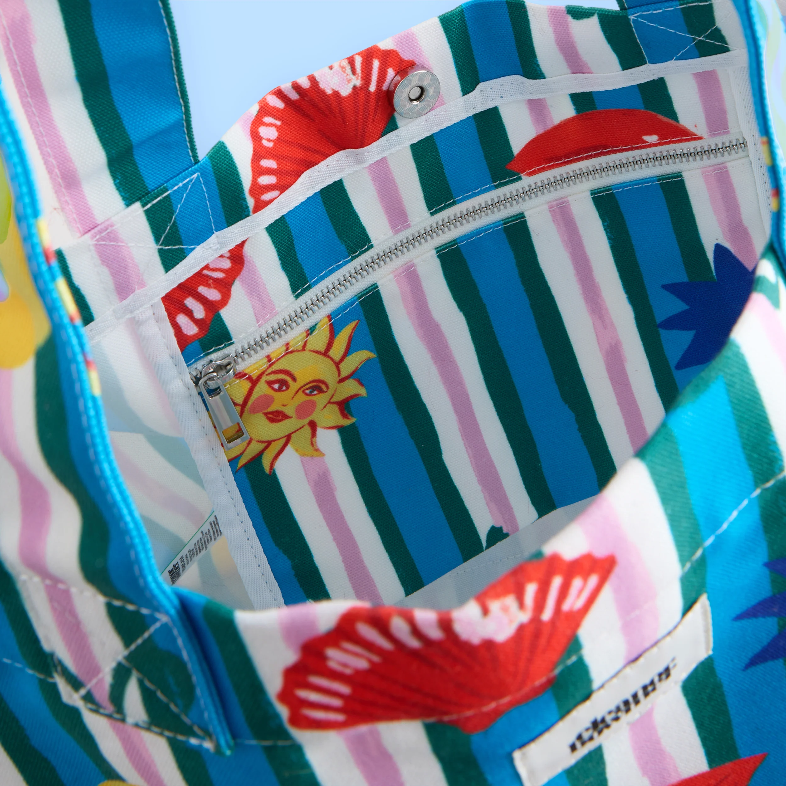 Beach Icons Striped Tote Bag - Image 2