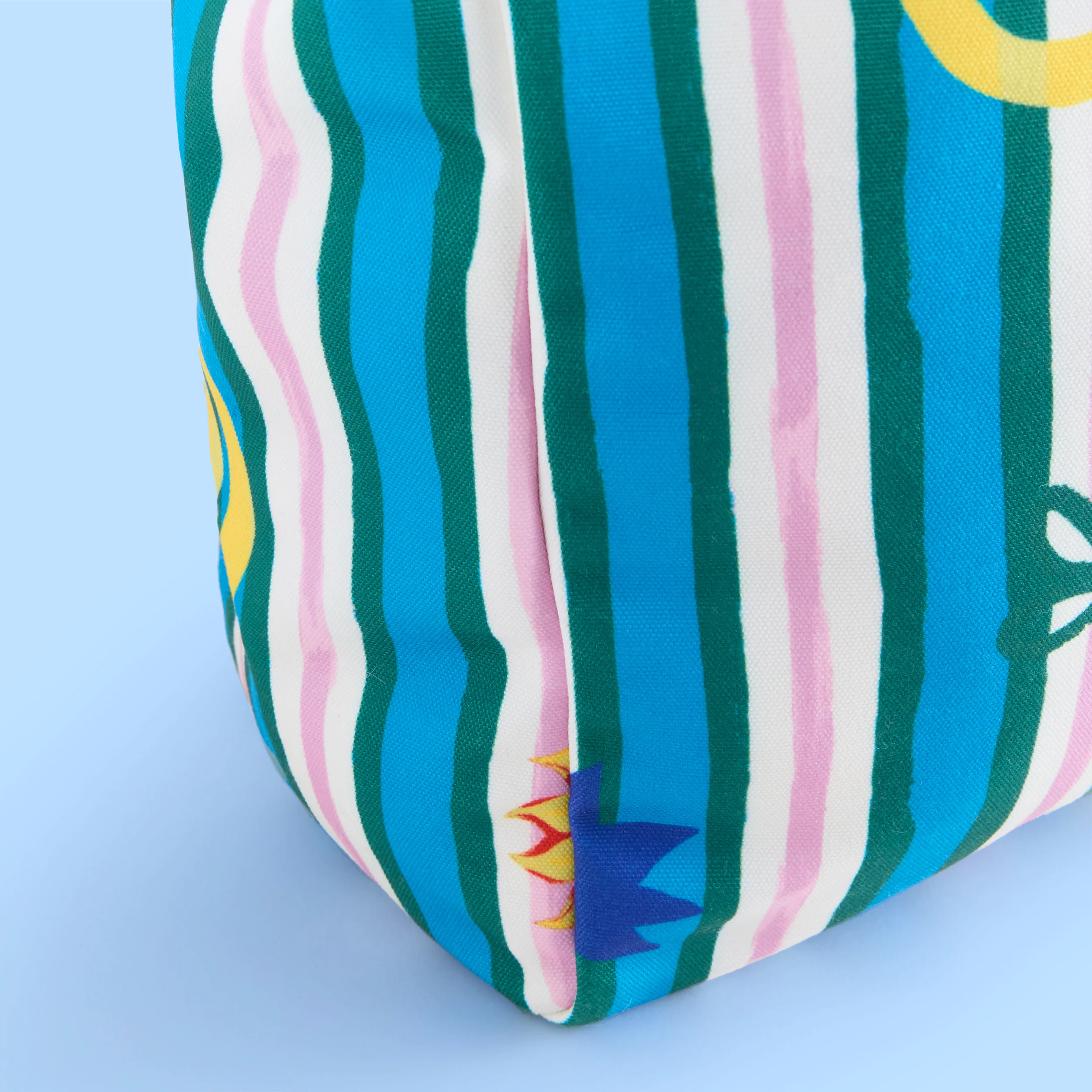 Beach Icons Striped Tote Bag - Image 3