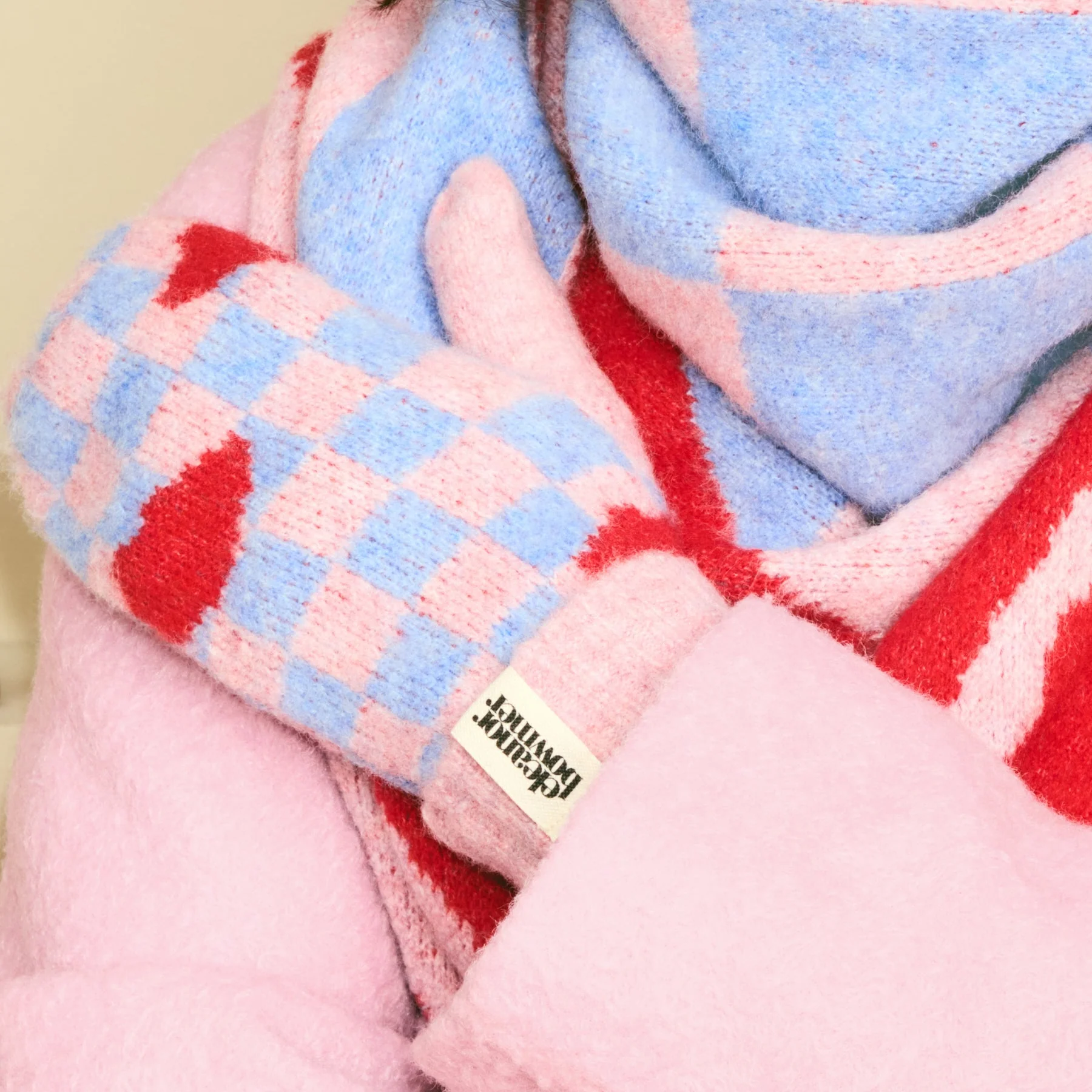 Checkerboard Lips Mittens - Image 2