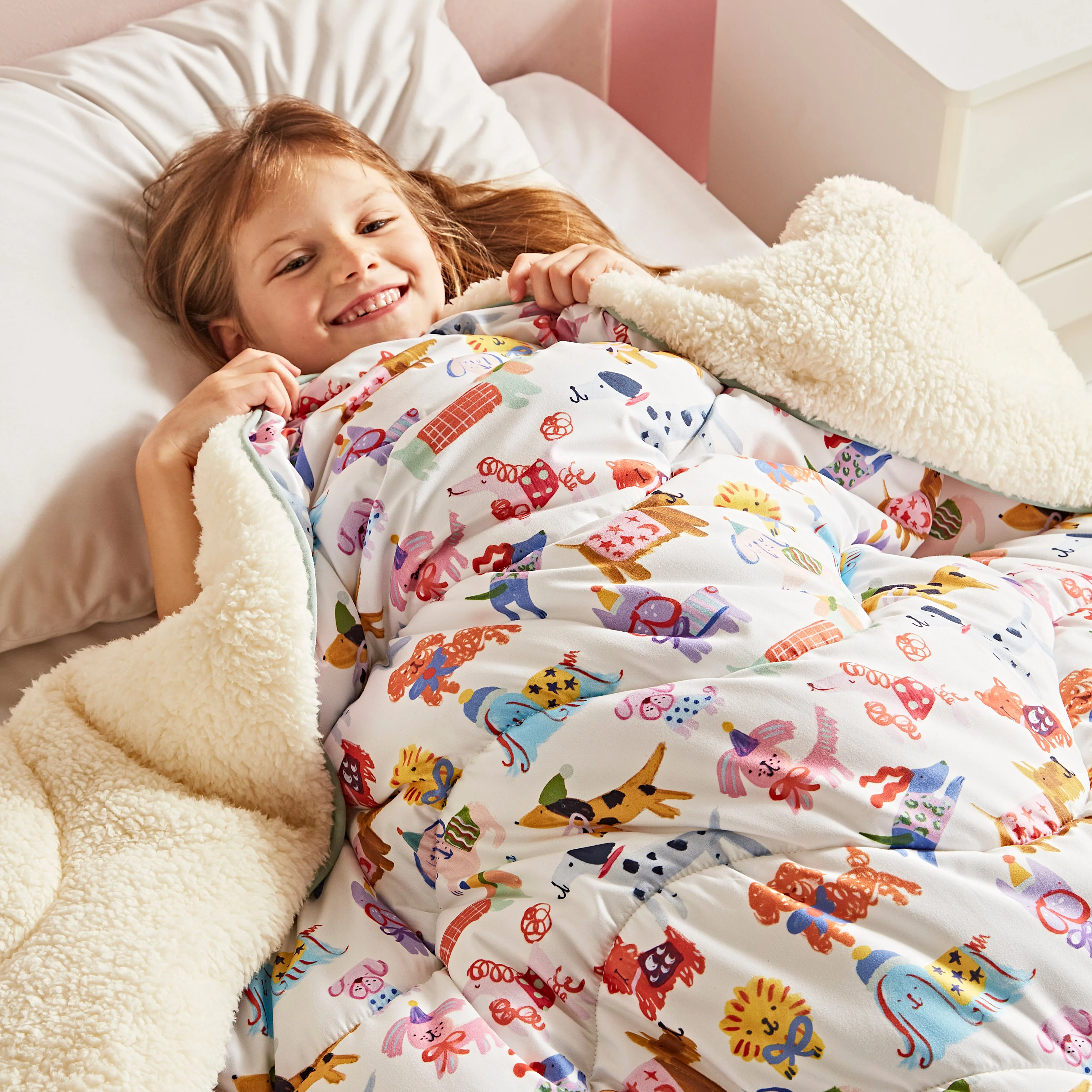 Eleanor Bowmer x Night Lark® Happy Dogs Cosy Sherpa Throw - Single - Image 3