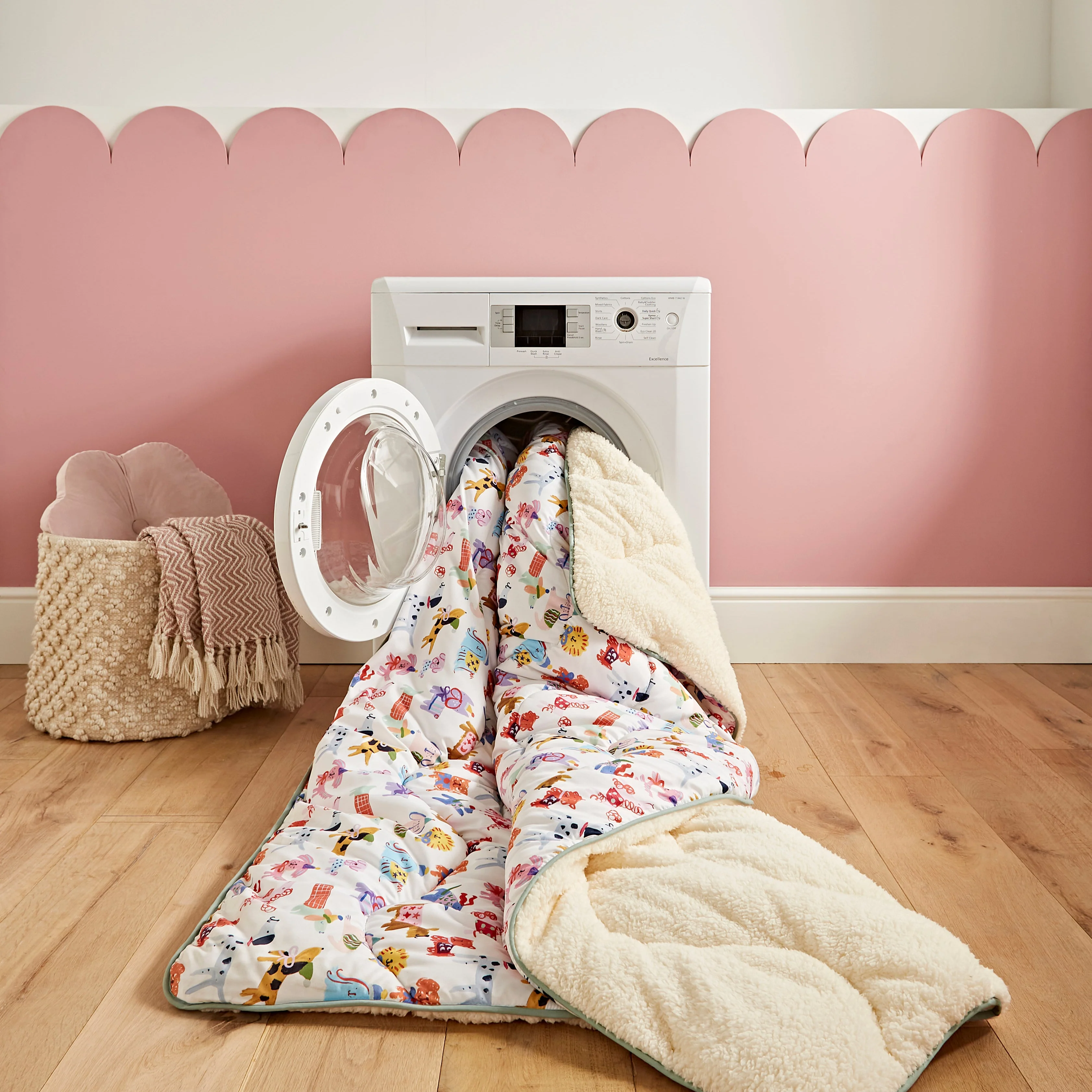 Eleanor Bowmer x Night Lark® Happy Dogs Cosy Sherpa Throw - Single - Image 4