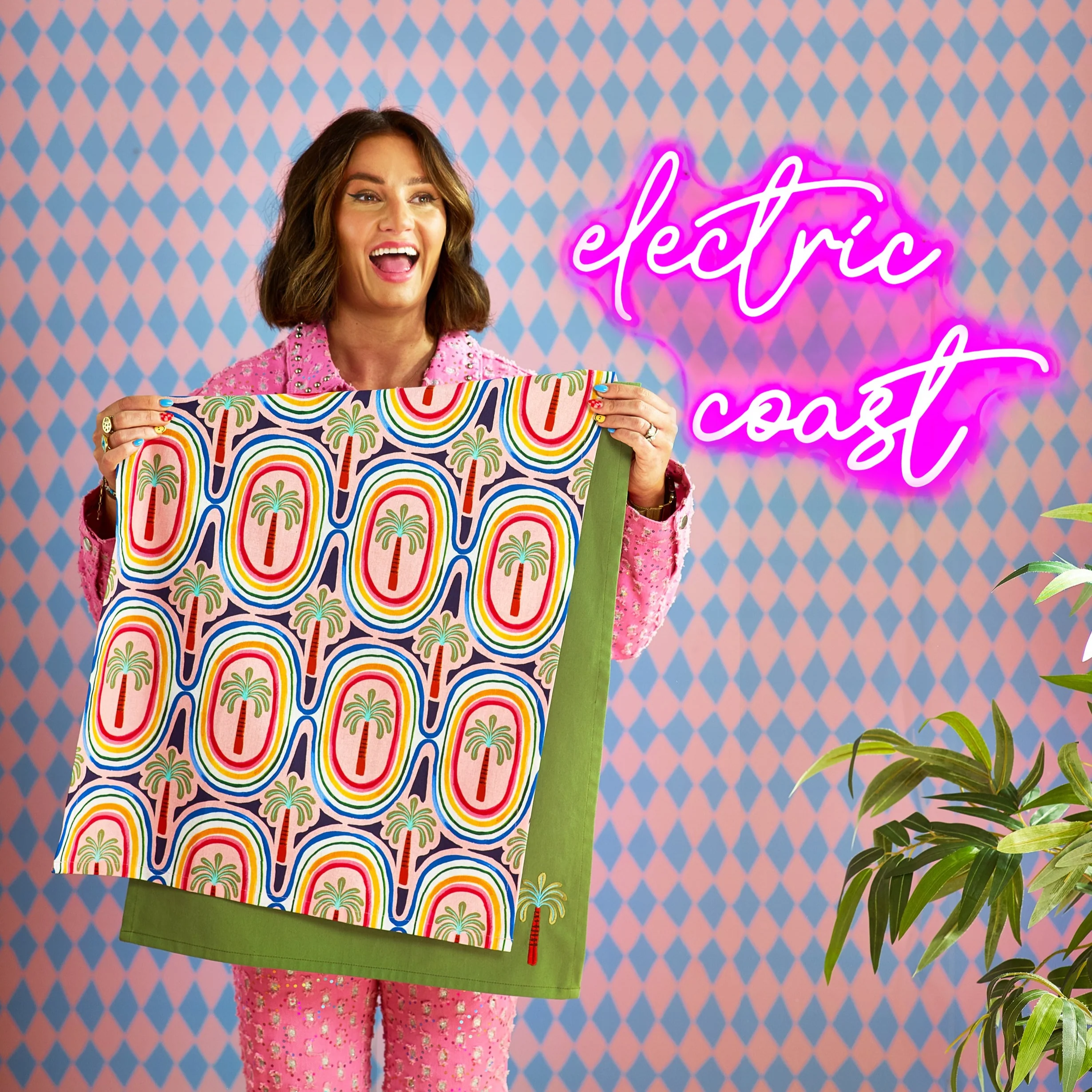 Electric Coast Palm Tree Tea Towels - Set of 2 - Image 2
