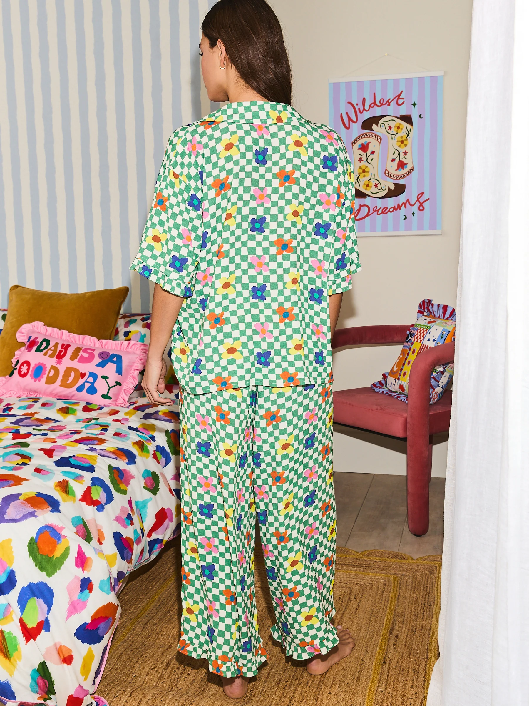 Flower Green Checker Pyjama Set - Image 4