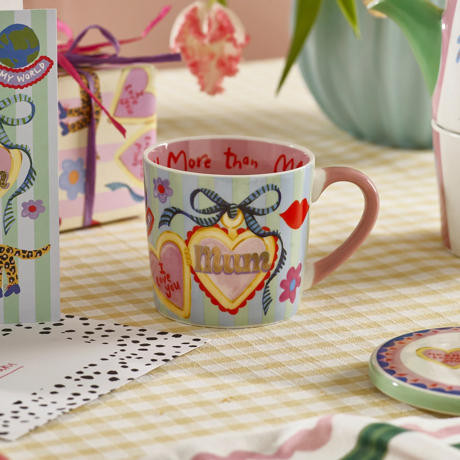 Mum Heart Charm Mug - Image 2