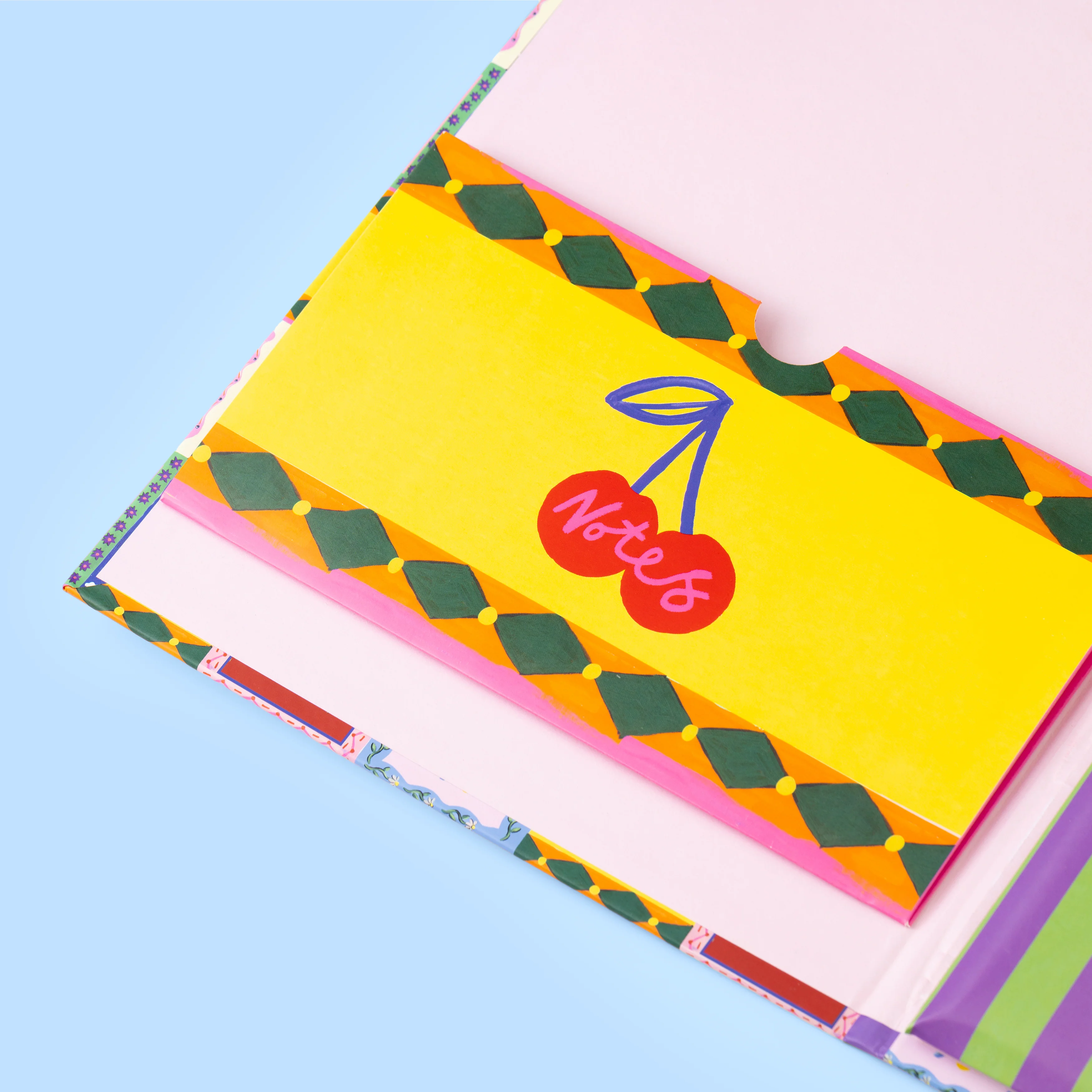Patchwork Love A4 Padfolio - Image 4