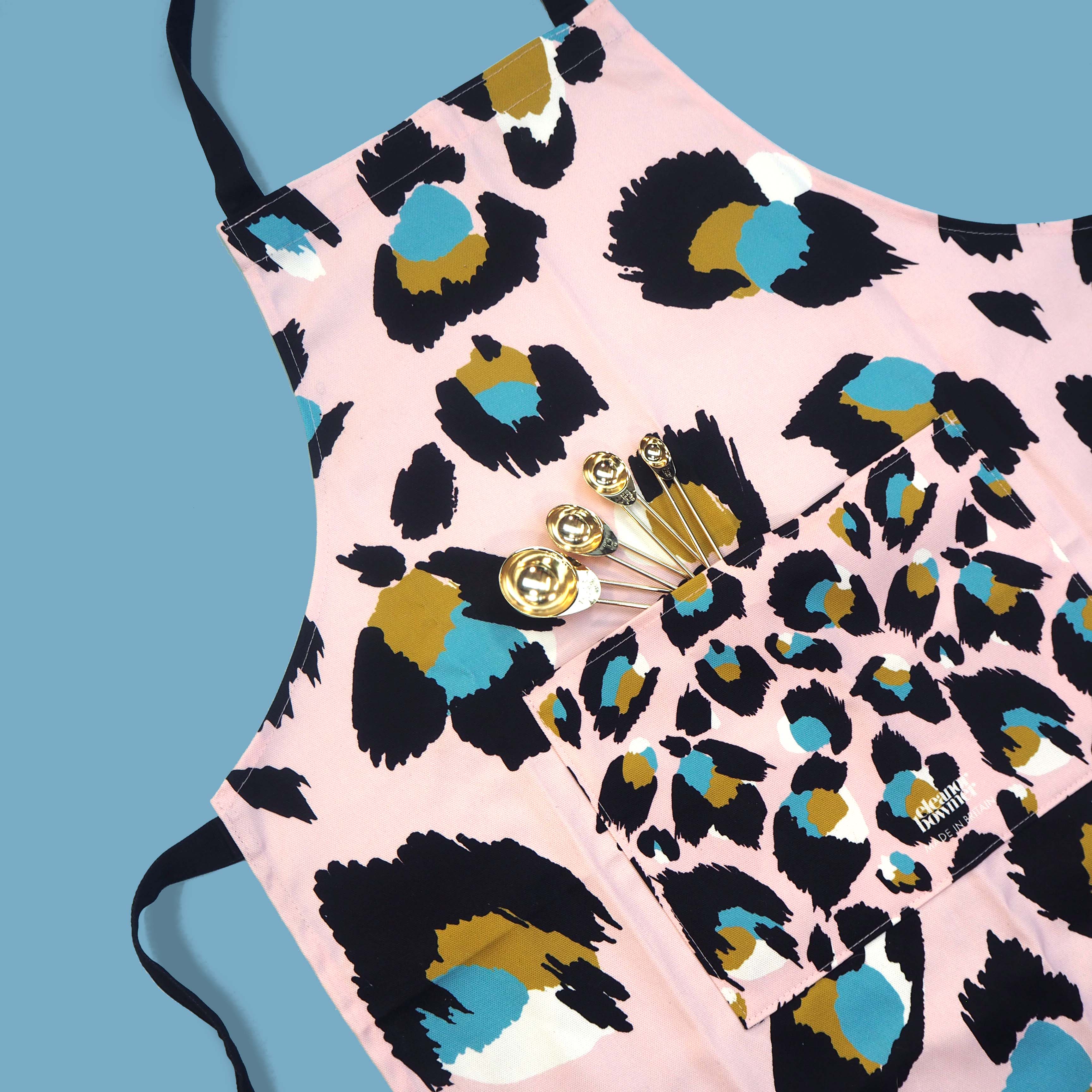 Adult's Pink Leopard Print Apron - Image 4